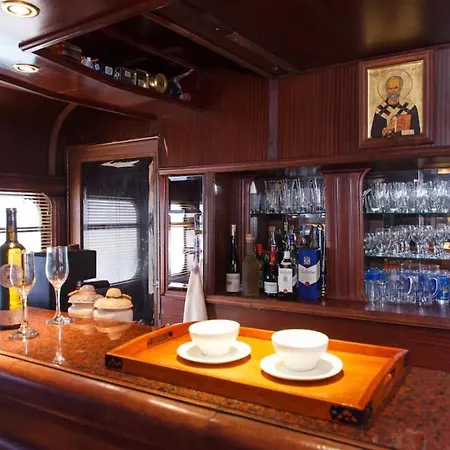 Luksuzan Brod Na Obali Reke Botel Belgrade